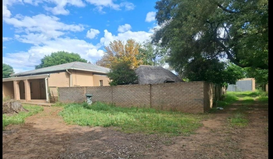 3 Bedroom Property for Sale in Ottosdal North West